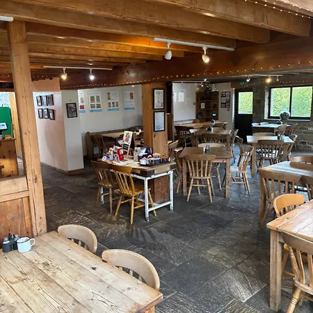 Malhamdale Glamping * スキプトン